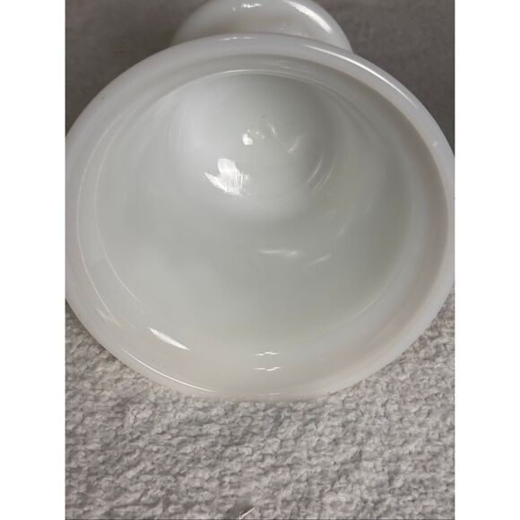 Vintage EO Brody White Milk Glass M4300 Pedestal Vase/Grape Vine - Picture 6 of 11